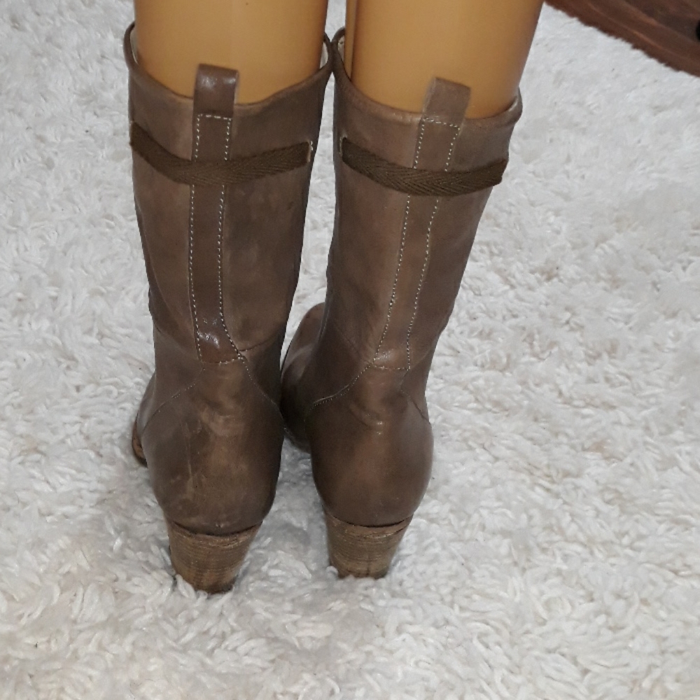 Humanoid Boots - image 6